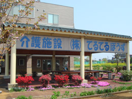 ��������